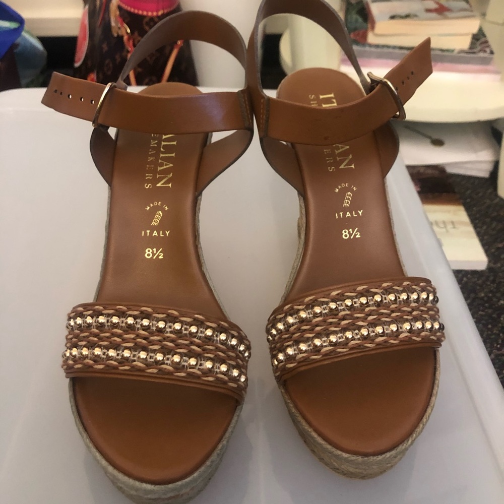 Gorgeous beaded wedges! Work one time!